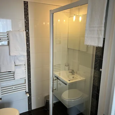 בית הארחה Le Medoc De Clemence